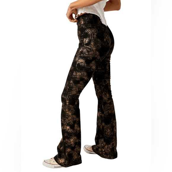 Free People | Jayde Printed Metallic Flare Jeans NWT - Picture 7 of 16
